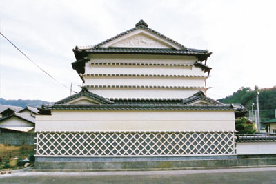 高知県の厳しい気候に対応した耐久性の高い漆喰